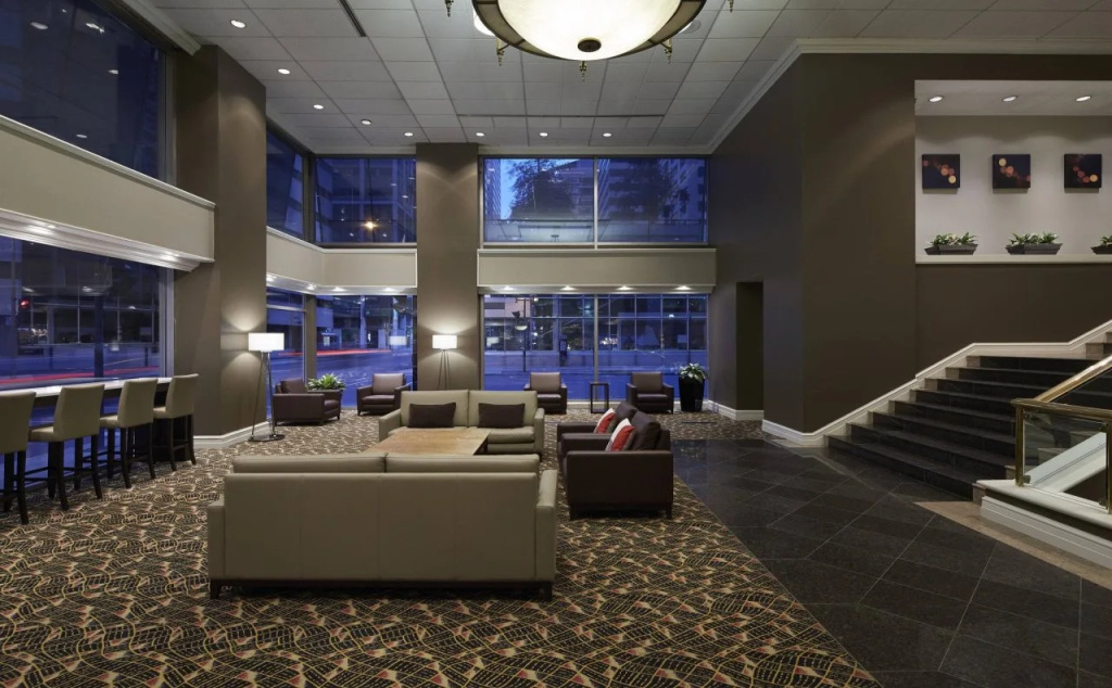 Delta Hotels by Marriott Montreal - 2