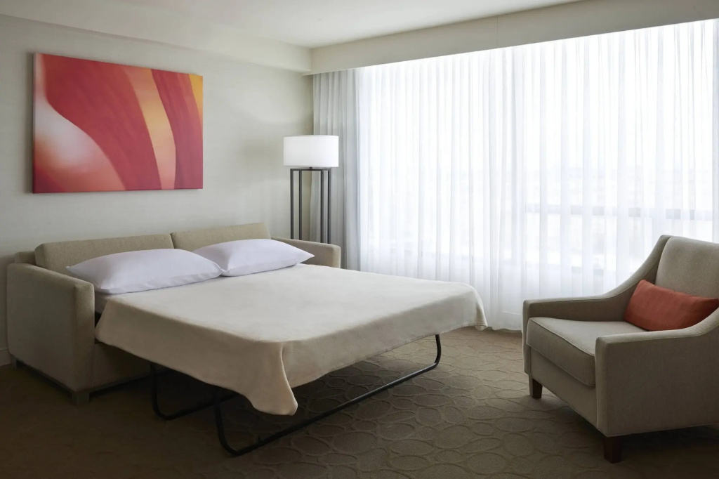 Delta Hotels by Marriott Toronto Airport & Conference Centre - 3