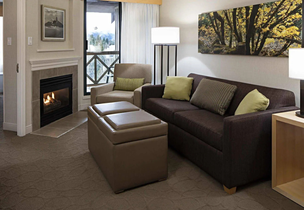 Delta Hotels by Marriott Whistler Village Suites - 5