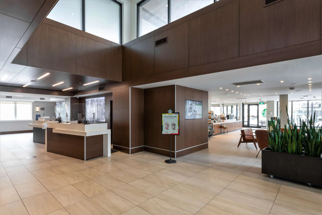 DoubleTree by Hilton Hotel & Suites Victoria - 2