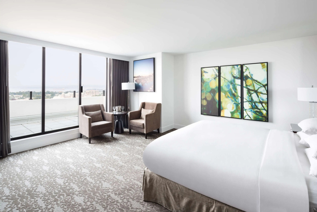 DoubleTree by Hilton Hotel & Suites Victoria - 4