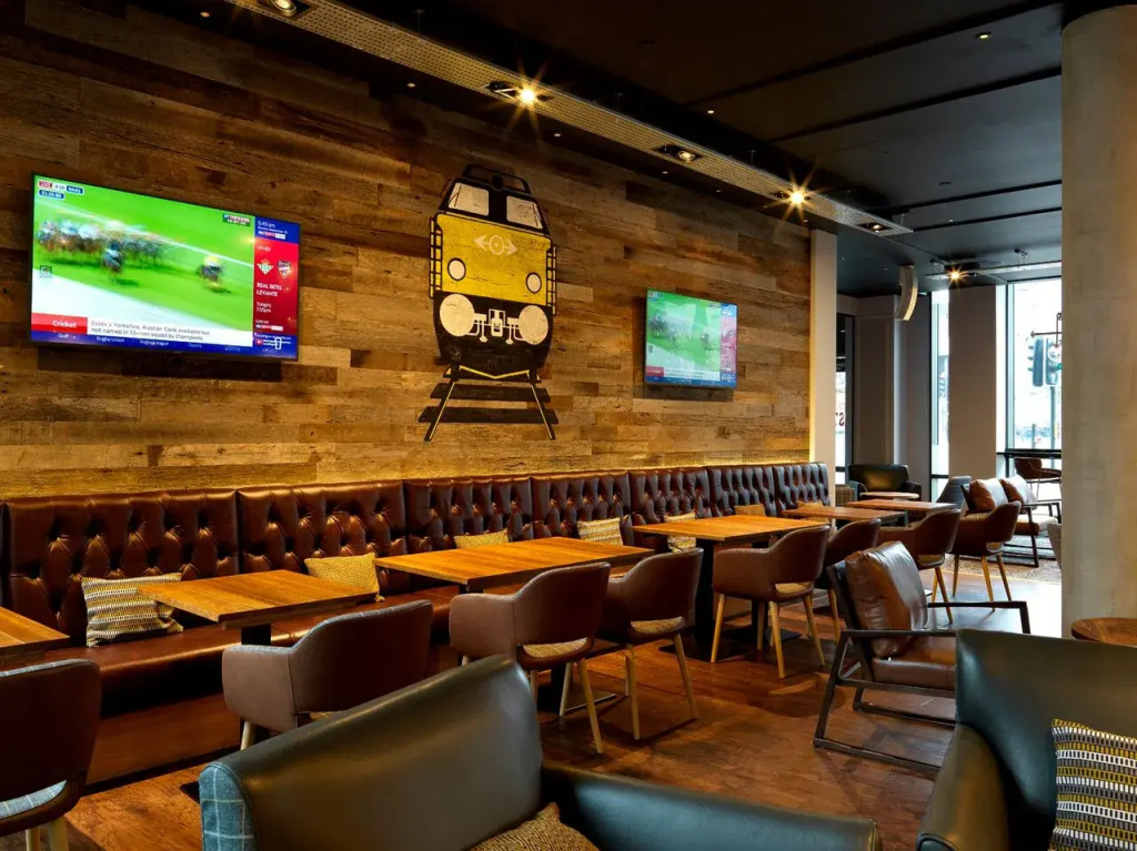 DoubleTree by Hilton Manchester - Piccadilly - 5