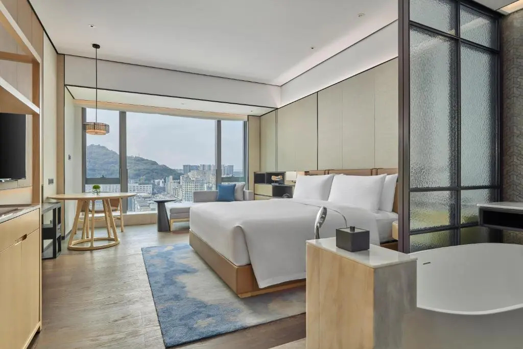 DoubleTree by Hilton Shenzhen Airport - 4