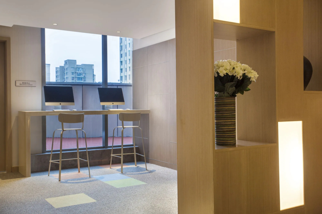 EVEN Hotel Hangzhou Yintai City by IHG - 3