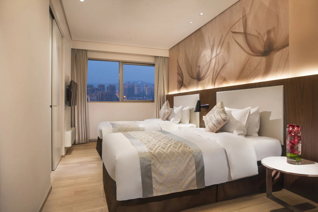 EVEN Hotel Hangzhou Yintai City by IHG - 4