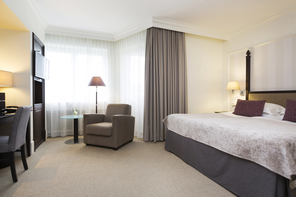 Elite Park Avenue Hotel - 3