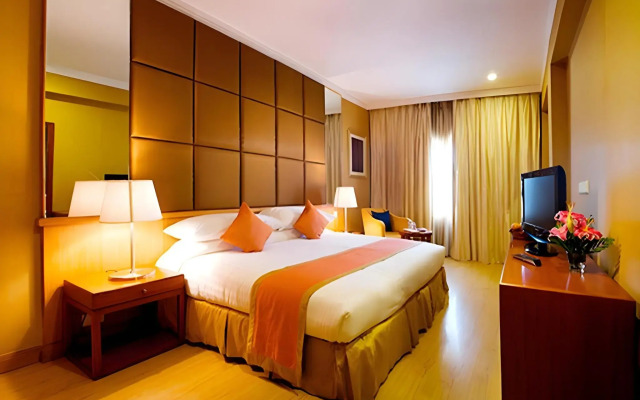 Ellaa Hotel Gachibowli - 3