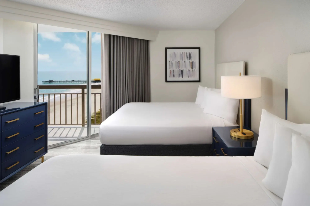 Embassy Suites by Hilton Myrtle Beach Oceanfront Resort - 4