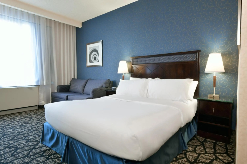 Empire Suites - 4