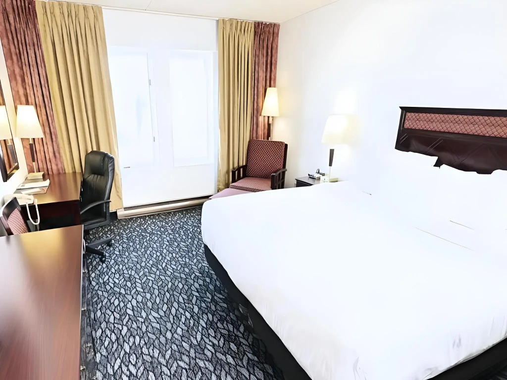 Empire Suites - 5