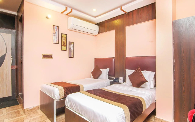 FabHotel Gazal Residency - 5