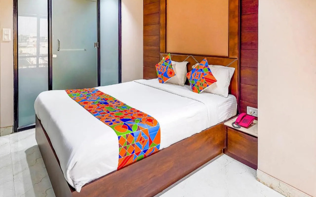 Fabhotel Eros 211 - 2