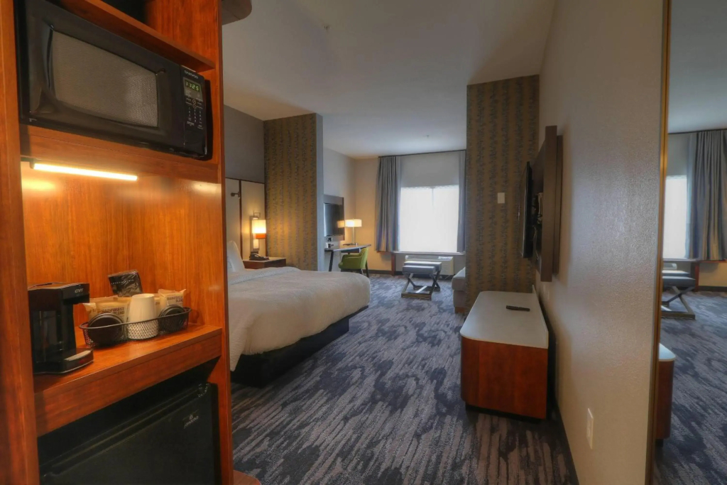 Fairfield Inn & Suites by Marriott Gatlinburg Downtown - 4
