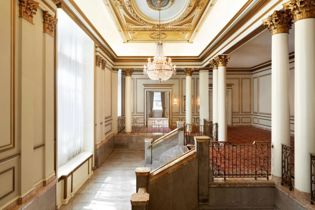 Fairmont Hotel Vancouver - 2