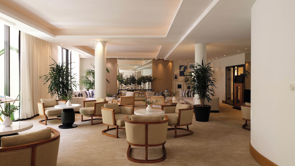 Five Seas by Inwood Hotels - 2