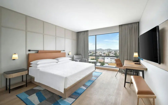 Four Points by Sheraton Chennai, Velachery - 5