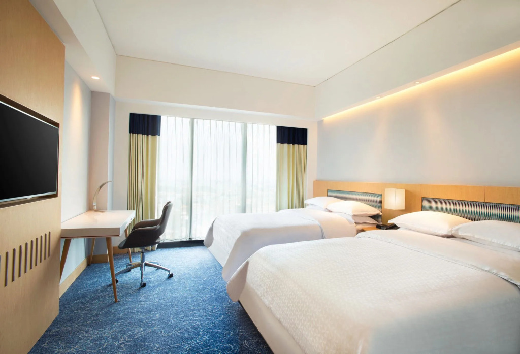 Four Points by Sheraton Surabaya, Tunjungan Plaza - 2