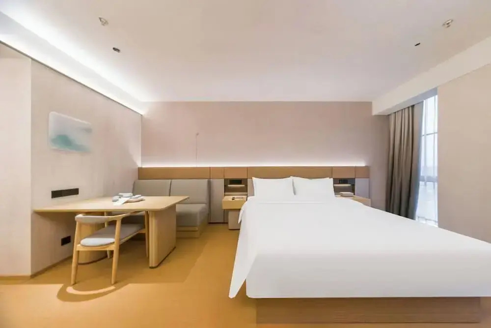 Full Season Hotel-HGH - 3