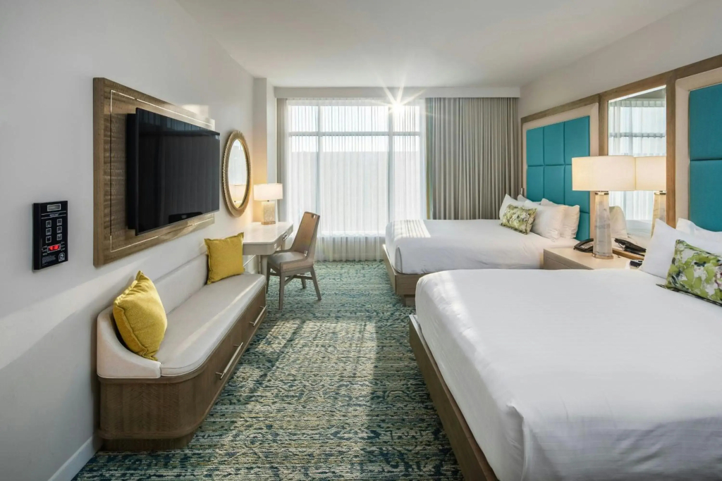 Gaylord Palms Resort & Convention Center - 4