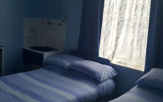 Gracelands Guest House - 3