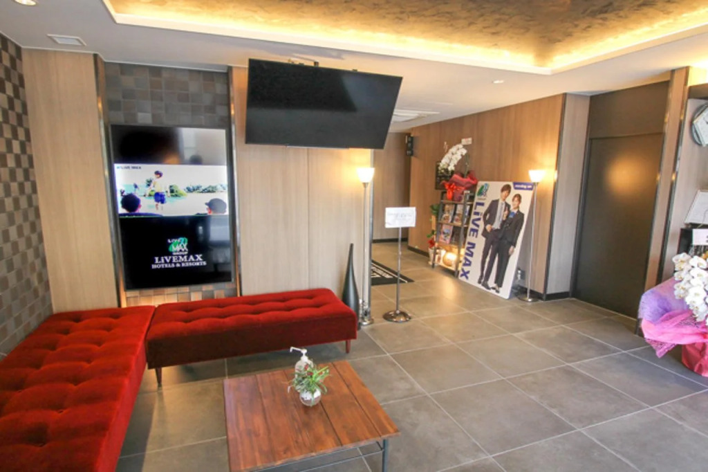 HOTEL LiVEMAX Nagoya Kanayama - 2
