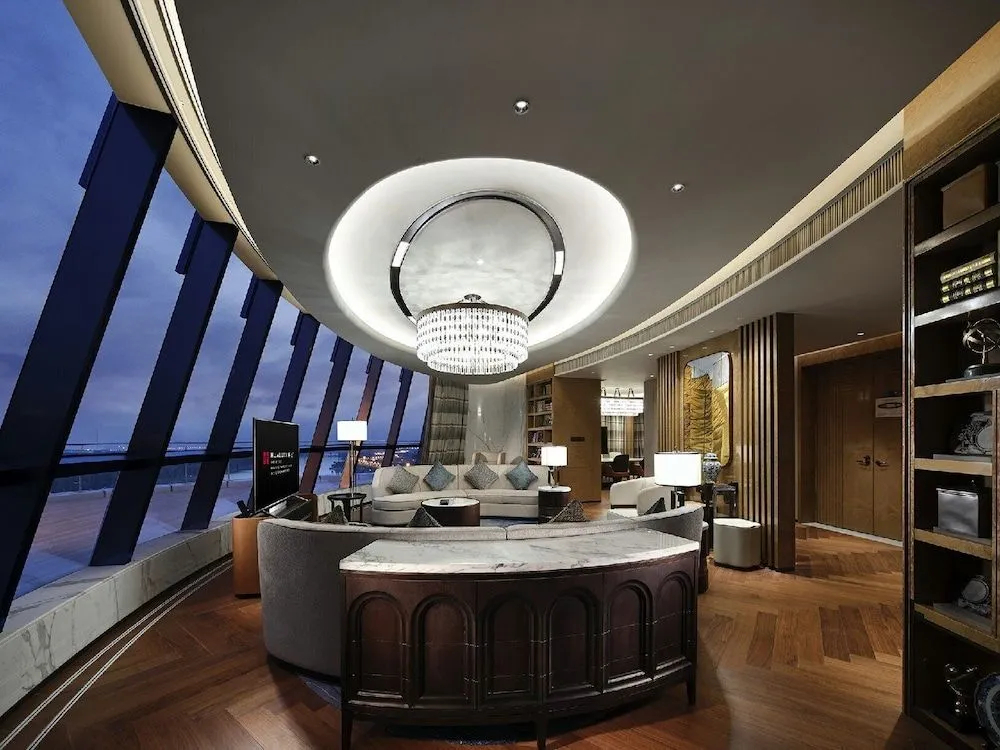 HUALUXE Nanjing Yangtze River by IHG - 2
