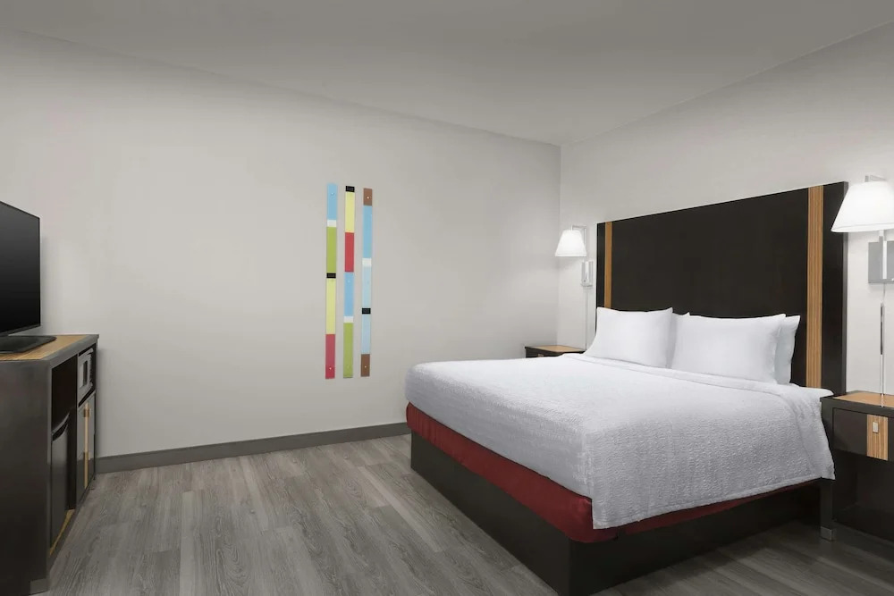Hampton Inn & Suites El Paso/East - 3
