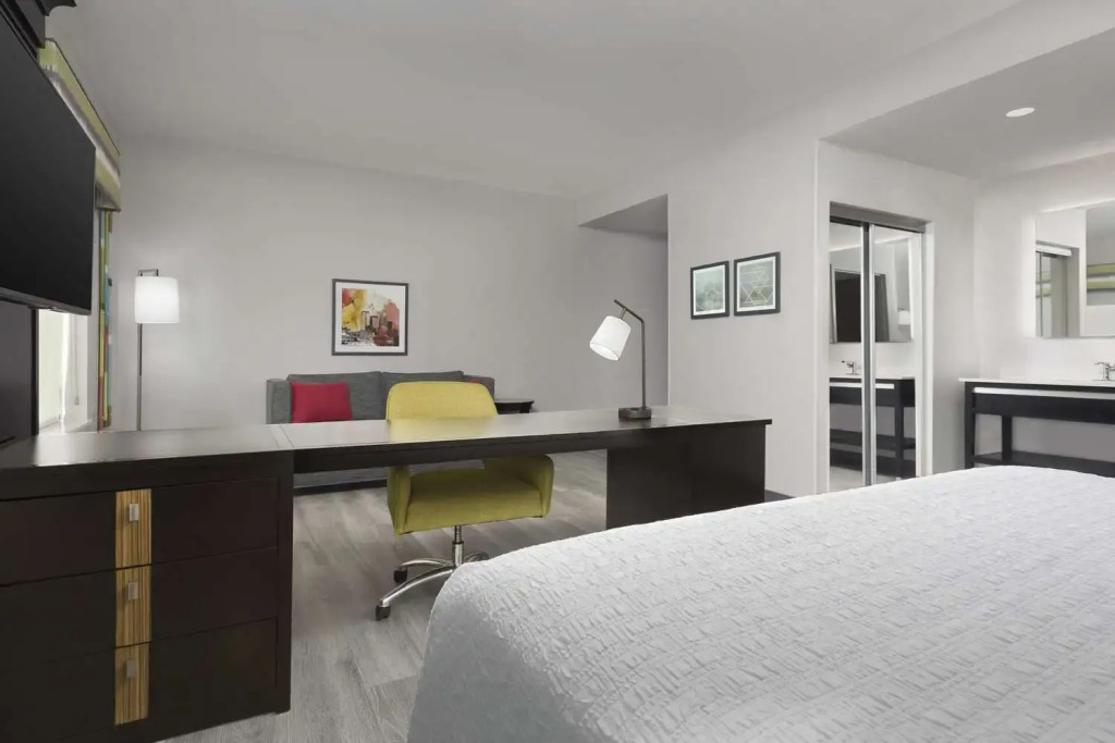 Hampton Inn & Suites El Paso/East - 4