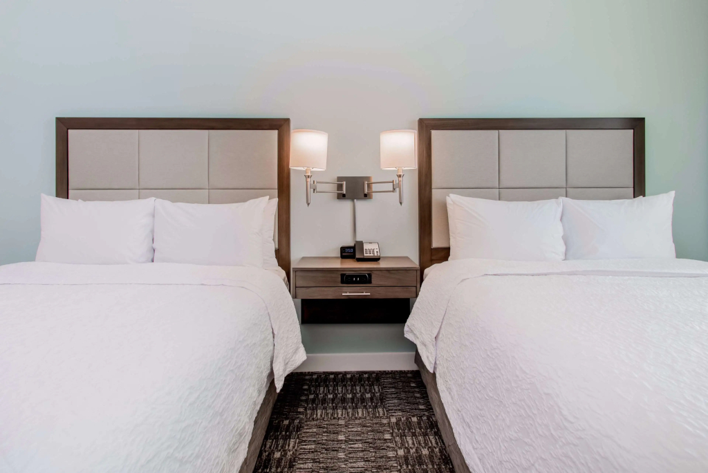 Hampton Inn & Suites Panama City Beach-Beachfront - 5