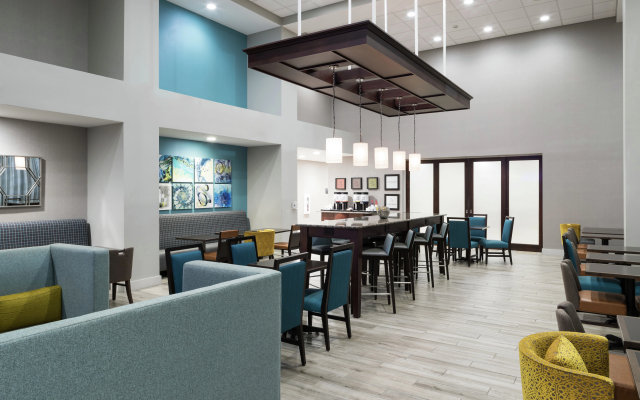 Hampton Inn & Suites Panama City Beach-Pier Park Area - 2