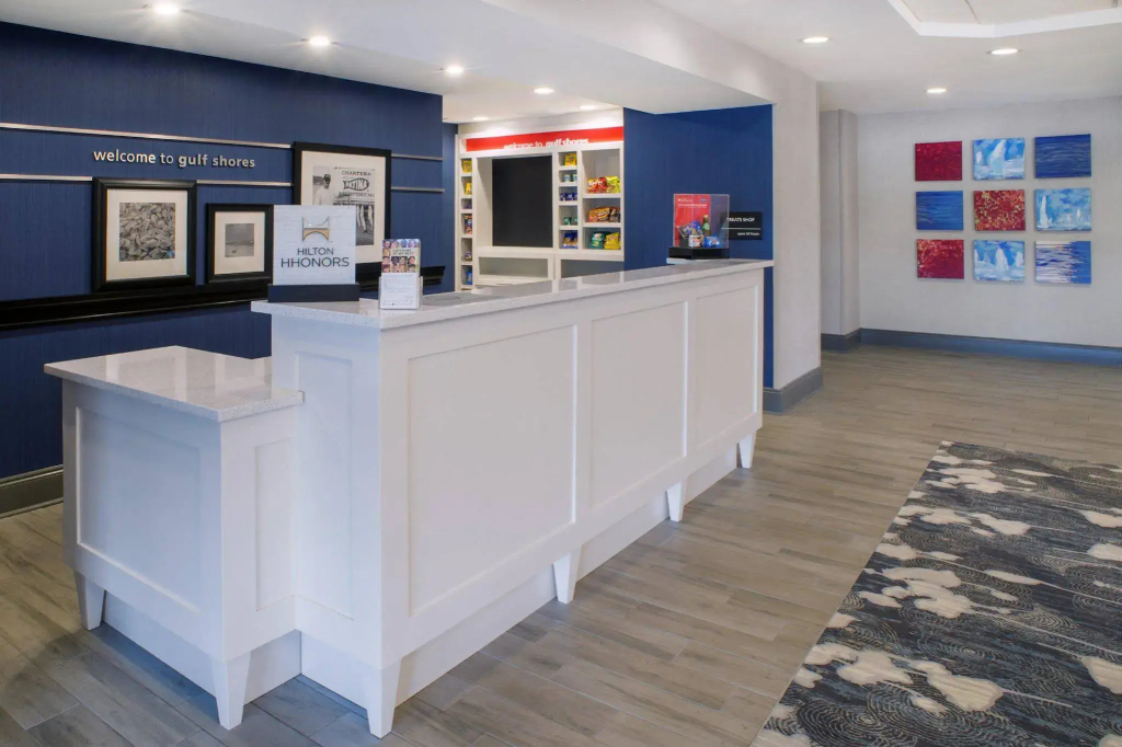 Hampton Inn Gulf Shores - 2