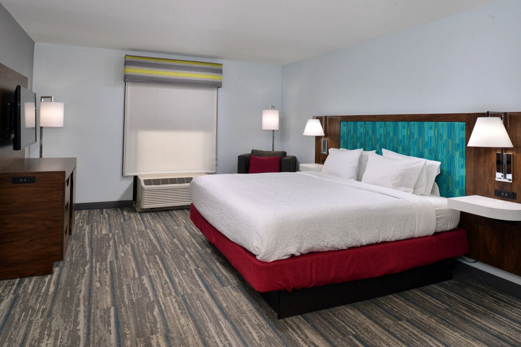 Hampton Inn Panama City Beach - 4