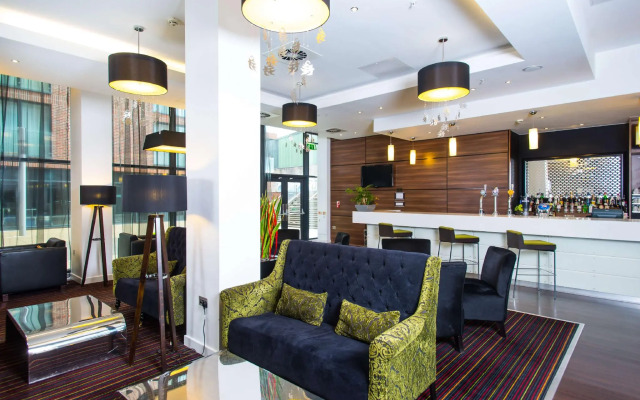Hampton by Hilton Liverpool City Center - 2