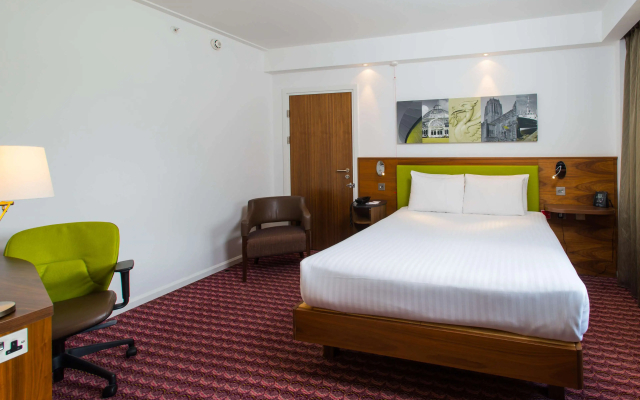 Hampton by Hilton Liverpool City Center - 4