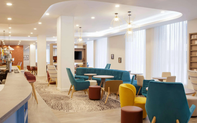 Hampton by Hilton Manchester Northern Quarter - 2
