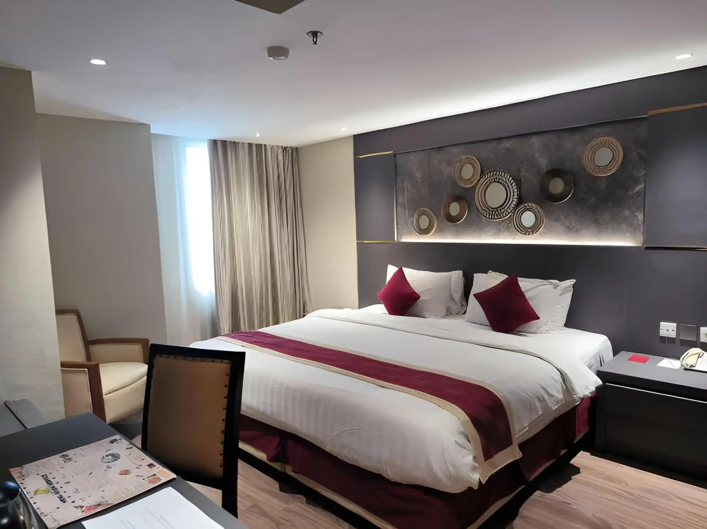 Hermes Palace Hotel Medan - 5