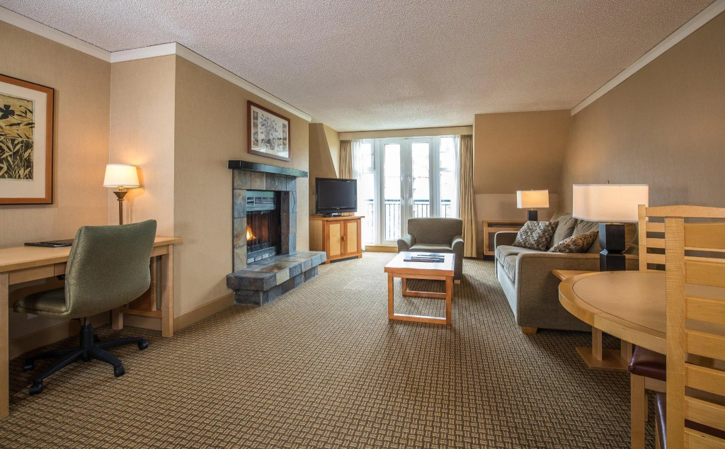 Hilton Whistler Resort & Spa - 4
