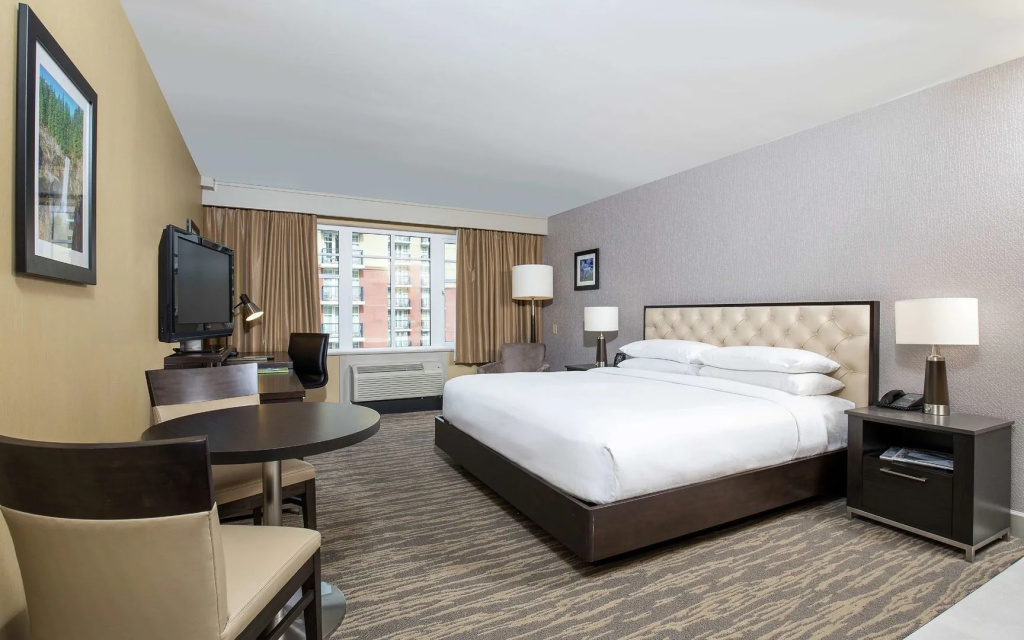 Hilton Whistler Resort & Spa - 5