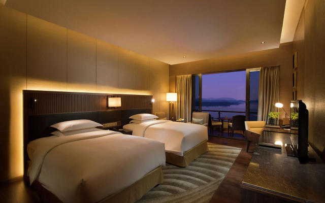 Hilton Wuhan Optics Valley - 2
