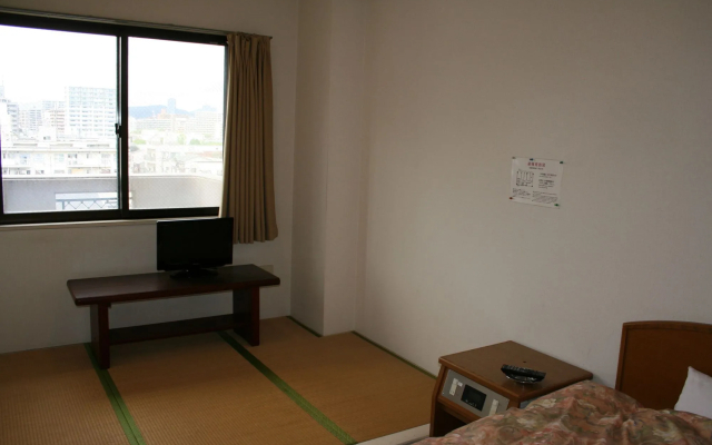 Hiroshima Peace Hotel Ujina - 3