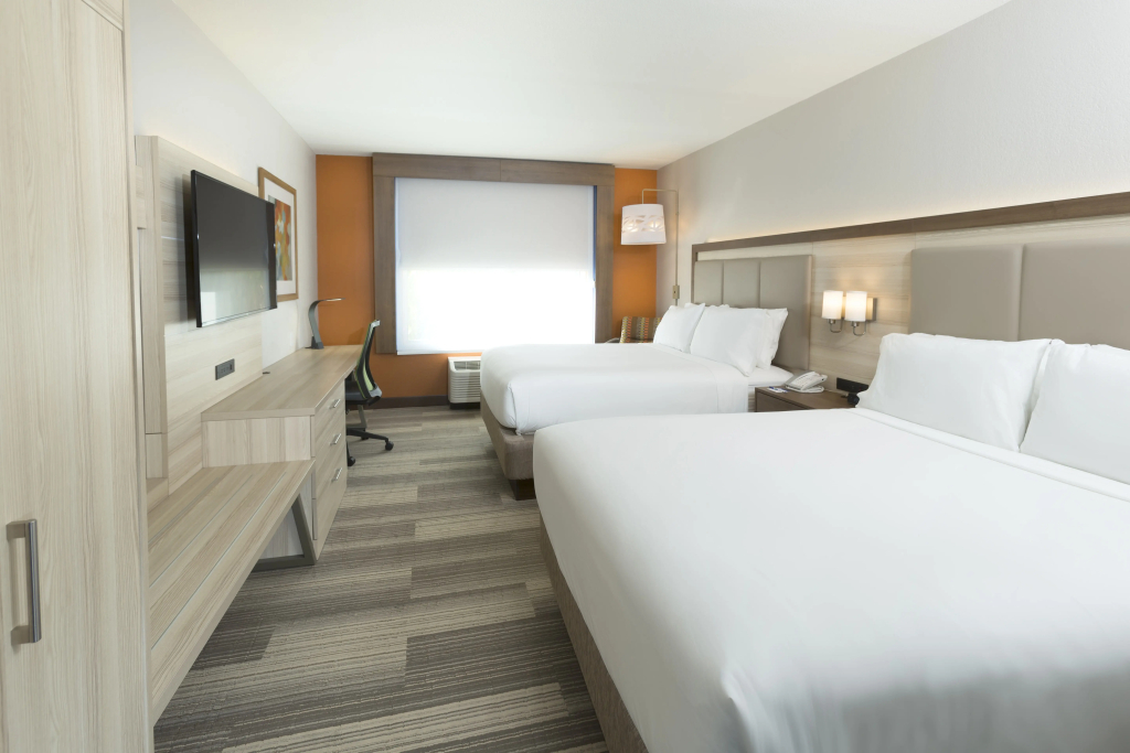 Holiday Inn Express & Suites S Lake Buena Vista by IHG - 4