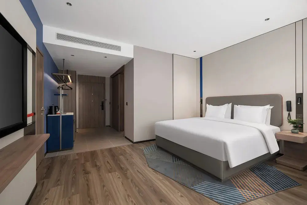 Holiday Inn Express Qingdao Hongdao Station by IHG - 3