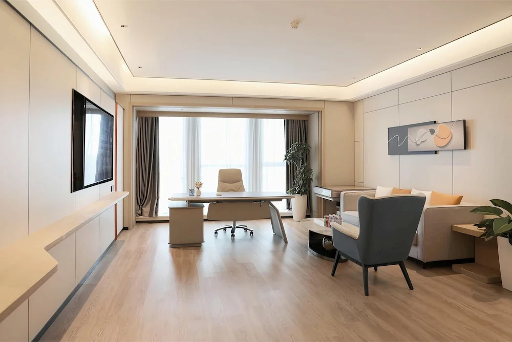 Holiday Inn Express Qingdao Northern West Coast by IHG - 4
