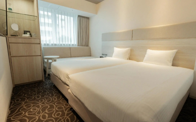 Hotel AQUA CITTA Naha - 4