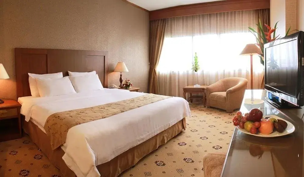 Hotel Danau Toba International - 5