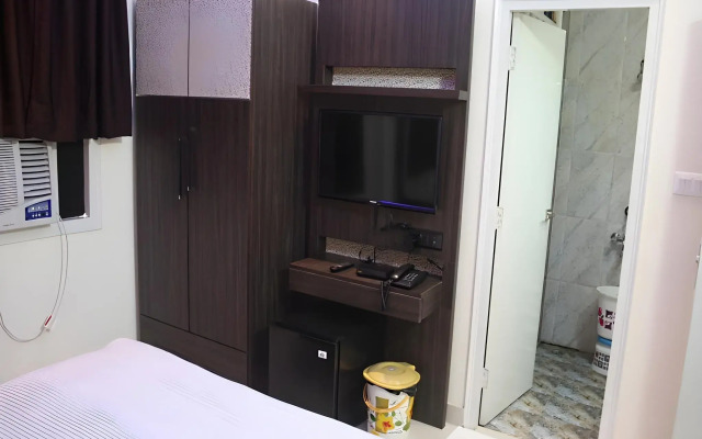 Hotel Golden Sky - 3