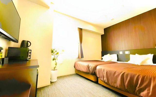 Hotel Livemax Premium Hiroshima - 2