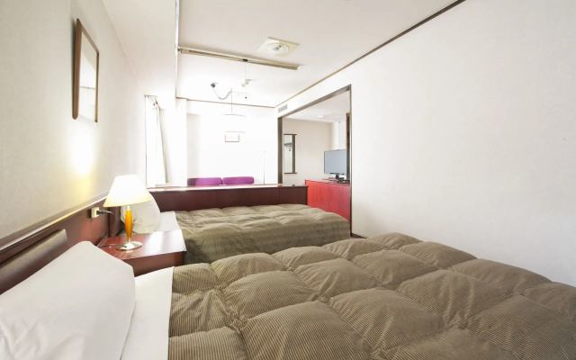 Hotel S-Plus Hiroshima Peace Park - 5