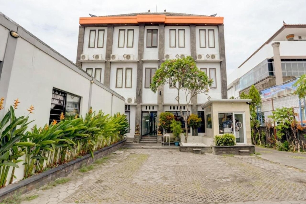 Hotel Warta Dua - 3