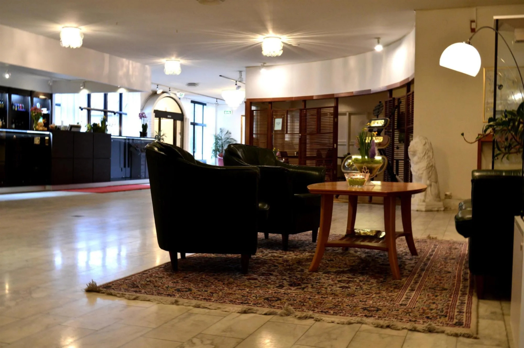 Hotell Roslagen - 2